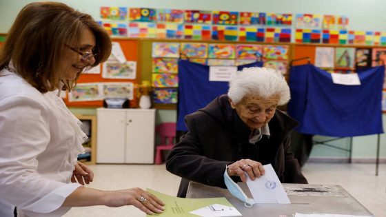 اليونان تصوت في الانتخابات البرلمانية