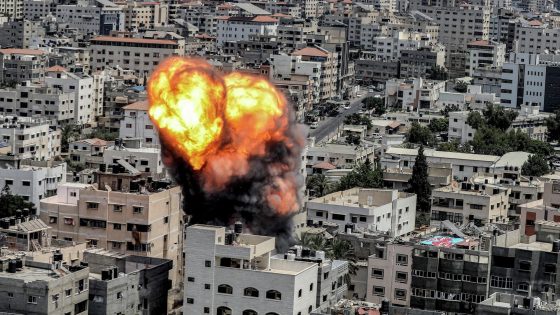 نابلس: وقفة منددة بالعدوان على قطاع غزة