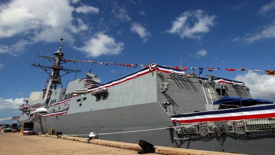 واشنطن: سفينة صينية نفذت مناورة «خطيرة» حول مدمرة أميركية