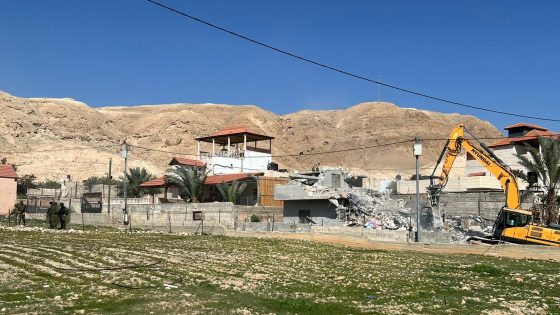 الاحتلال يهدم 4 منازل ويخطر بهدم 4 آخرين غرب أريحا