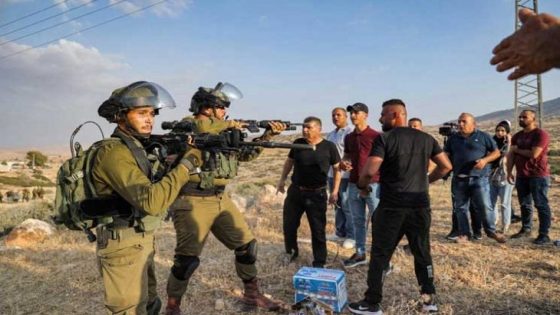 تواصل انتهاكات الاحتلال ومستوطنيه ضد الفلسطينيين