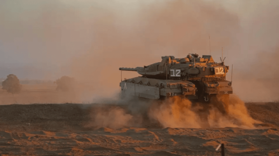 إسرائيل تكشف عن دبابة “باراك” القتالية الجديدة من الجيل الخامس