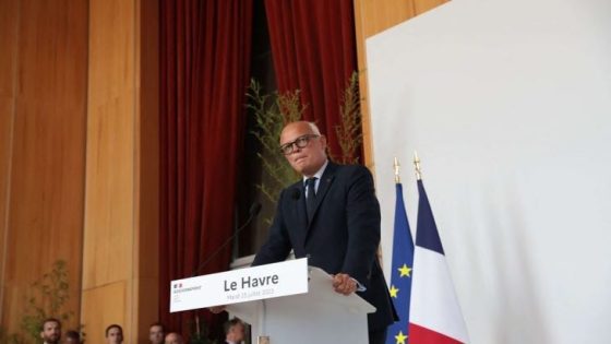إدوارد فيليب رئيس الحكومة الفرنسية السابق والمرشح المحتمل لرئاسيات