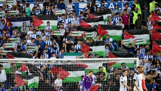 حملات تضامن مع فلسطين في ملاعب أوروبية