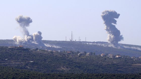 لبنان.. قصف إسرائيلي يستهدف سيارتي إسعاف قرب طير حرفا