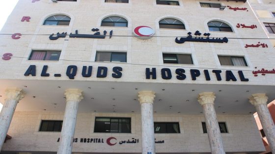 الهلال الأحمر: قصف وانفجارات عنيفة في محيط مستشفى القدس في مدينة غزة