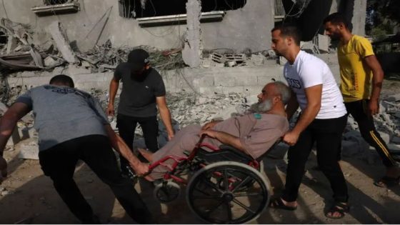“الأورومتوسطي”: المسنون في غزة يقتلون بالقصف والتجويع