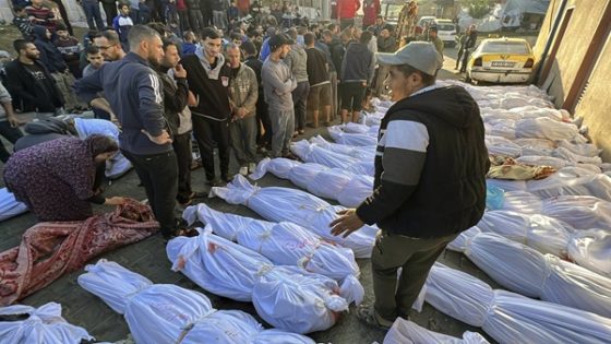 شهداء ومصابون في قصف الاحتلال مجموعة من المواطنين شمال قطاع غزة