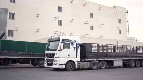 قافلة من 75 شاحنة.. الأردن يرسل مساعدات إنسانية جديدة إلى غزة (فيديو)