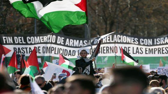 المئات يتظاهرون في ألمانيا تضامنا مع شعبنا وتنديدا بمجزرة رفح