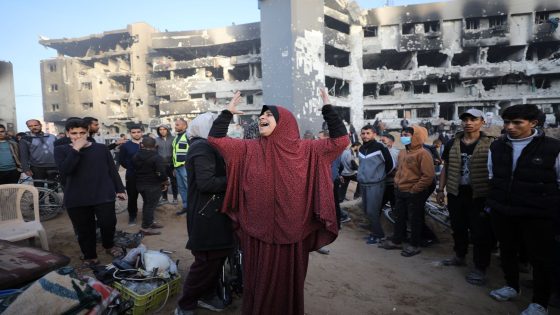 الاحتلال يهدد بقصف مستشفى العودة شمال قطاع غزة على من بداخله