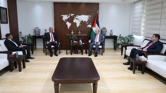 مصطفى يلتقي منسق وكالة بيت مال القدس: نؤكد ضرورة حشد الإمكانيات لدعم القدس وأهلها