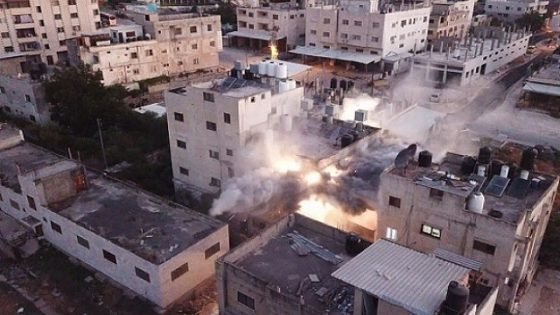 الاحتلال يفجر مقر حركة فتح