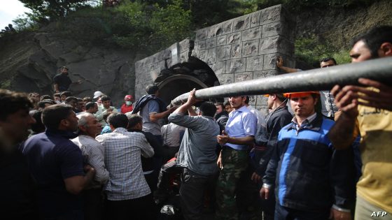 Coal miners and rescue workers gather at the scene following an explosion in a coal mine in Azadshahr, in northern Iran, leaving dozens of miners trapped on May 3, 2017. The mine in Golestan province collapsed when trapped methane gas exploded as workers tried to jump-start a locomotive engine, according to reports. (Photo by MOSTAFA HASSANZADEH / TASNIM NEWS / AFP)
