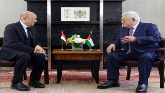 الرئيس يجتمع مع رئيس مجلس القيادة الرئاسي اليمني