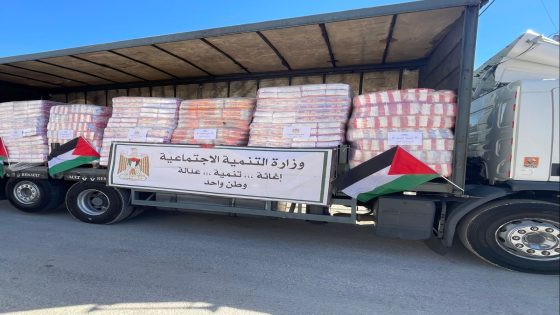 “التنمية الاجتماعية” تتمكن من إدخال 26 شاحنة من المساعدات الغذائية إلى شمال قطاع غزة