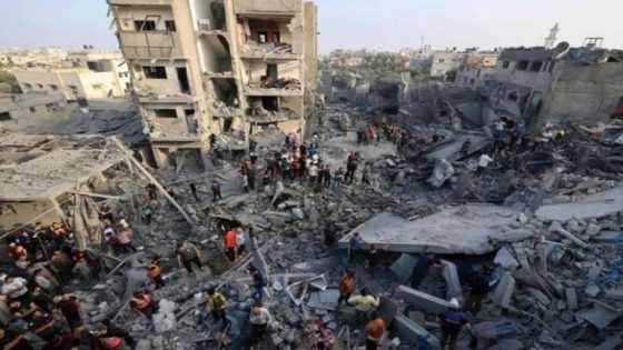 انتشال جثامين 6 شهداء من بلدة الفخاري شرق خان يونس