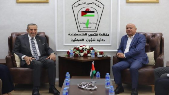 أبو هولي ووزير العدل يبحثان سبل مواجهة مشاريع قوانين الاحتلال ضد “الأونروا”