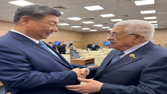 الرئيس يلتقي مع الرئيس الصيني