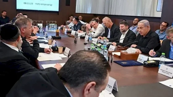 حكومة الاحتلال تجتمع في “مكان آمن تحت الأرض” بدون مستشارين!