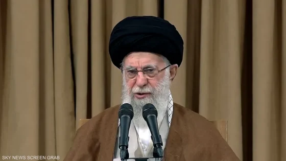 خامنئي يدعو لإصدار أحكام إعدام لقادة إسرائيل