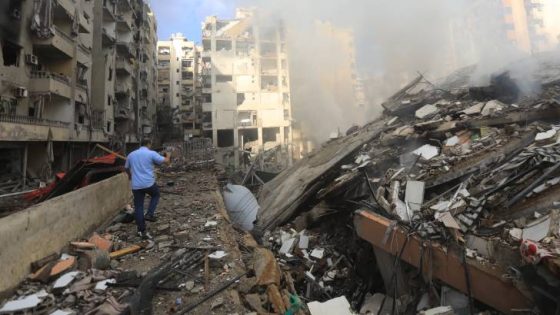 جيش الاحتلال يهدد سكان 10 قرى لبنانية من العودة
