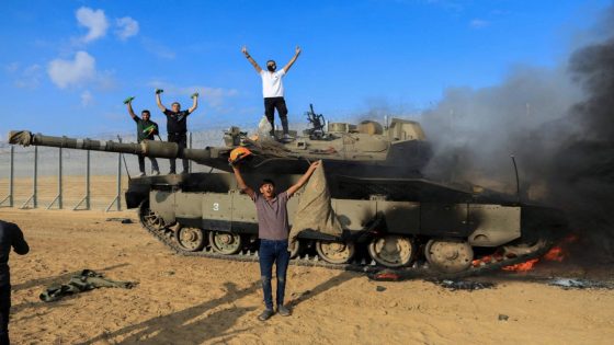 نتنياهو ومكتبه علم بالتحذيرات ..تقرير عبري يكشف تفاصيل الإخفاقات الأمنية قبل هجوم 7 أكتوبر