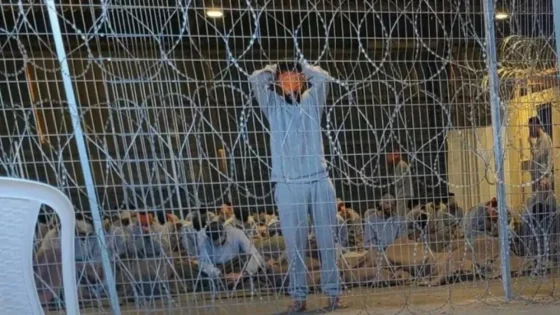 شهادات جديدة لأسرى غزة في “عوفر”: تعذيب وحرمان من الطعام والعلاج