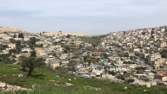 تحذيرات من مخطط إخلاء قسري لحي البستان بالقدس