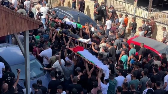 أهالي قباطية يشيعون جثامين شهدائها الأربعة