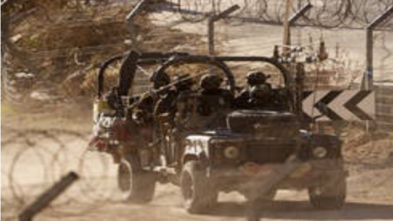 الجيش الإسرائيلي يعتقل شخصين في جنوب سوريا