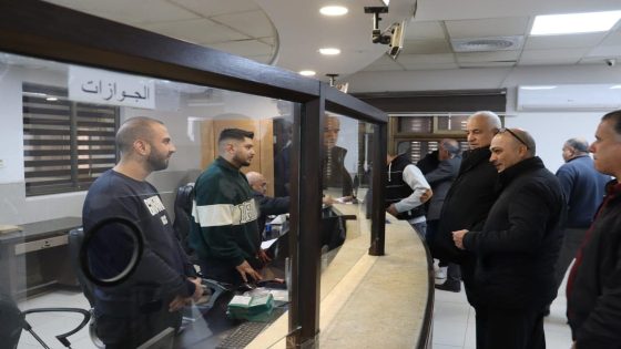 وزير الداخلية ومحافظ جنين يتفقدان عددًا من المؤسسات الحكومية والرسمية في مدينة جنين