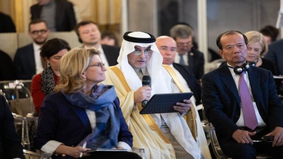 “رابطة العالم الإسلامي” تدين تصريحات نتنياهو حول تهجير أهالي غزة