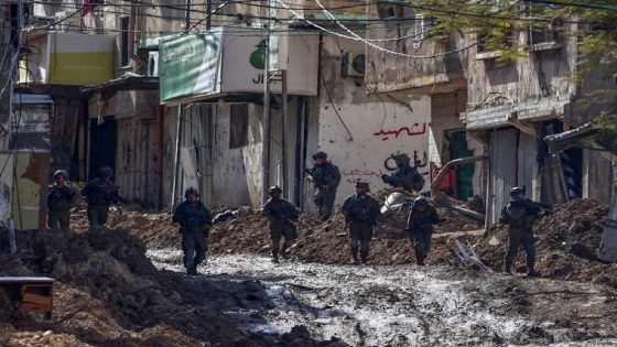 الاحتلال يواصل عدوانه على مدينة طولكرم ومخيميها لليوم ال15 على التوالي