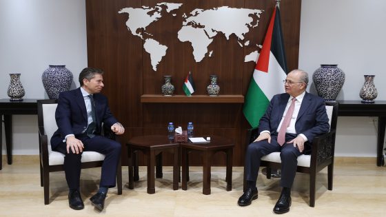 مصطفى يبحث مع وكيل الأمين العام للأمم المتحدة للشؤون الإنسانية التنسيق لتنفيذ خطة الحكومة الإغاثية في قطاع غزة