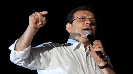 الشرطة التركية تعتقل رئيس بلدية إسطنبول في “تحقيق فساد”