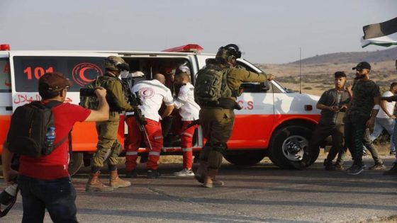 الاحتلال يعتقل شابا بعد إطلاق النار عليه في نابلس