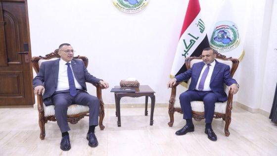 السفير الرويضي يبحث مع وزير العمل العراقي فتح الأسواق العراقية امام العمالة الفلسطينية الماهرة