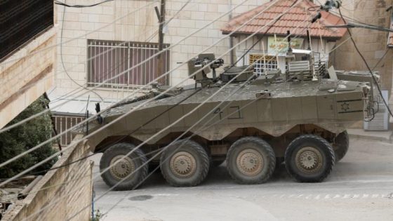 الاحتلال يواصل عدوانه على سلفيت وبروقين: مداهمات وتخريب واعتداءات على المواطنين