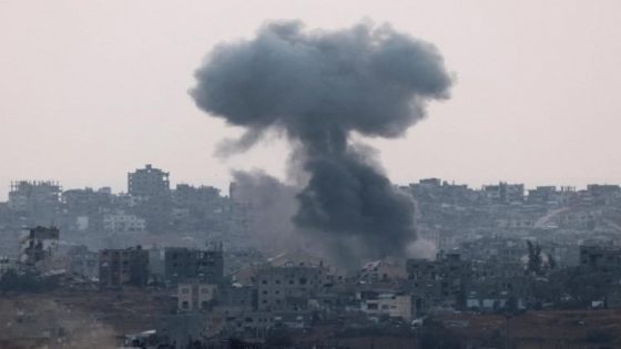 الصليب الأحمر: نحث الأطراف على احترام وحماية المدنيين في غزة
