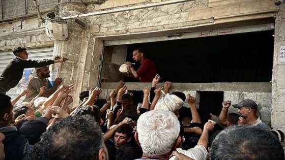 الأونروا: المساعدات الواصلة إلى غزة “إبرة في كومة قش”