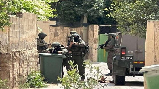 أربعة شهداء في طمون بعد محاصرة الاحتلال منزلا واستهدافه بالقذائف