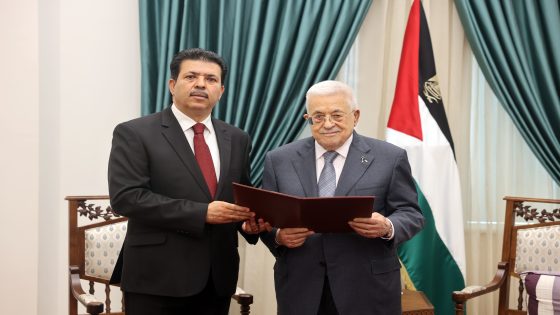 الرئيس يستقبل السفير حبيب بن فرح ويتسلم رسالة من نظيره التونسي