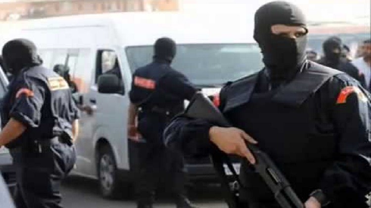 المغرب يعلن إحباطه هجمات إرهابية ويعتقل 52 مشتبها بهم