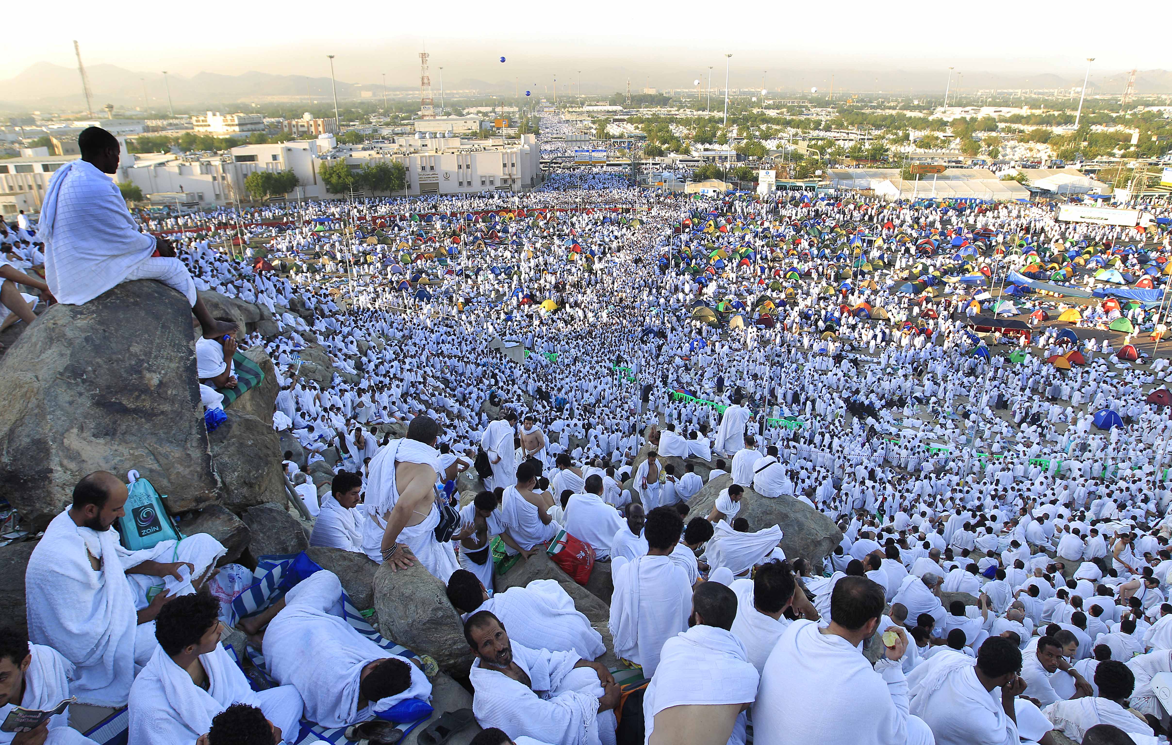 أبو الرب: سيتم الاحتفاظ بأسماء من سجلوا للحج هذا الموسم للعام المقبل