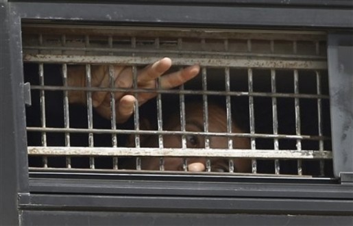 محكمة الاحتلال تٌفرج عن 7 مقدسيين بشروط وتُمدد اعتقال ثامن
