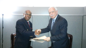 علاقات دبلوماسية بين دولة فلسطين ودولة سانت فنسنت وجزر غرينادين
