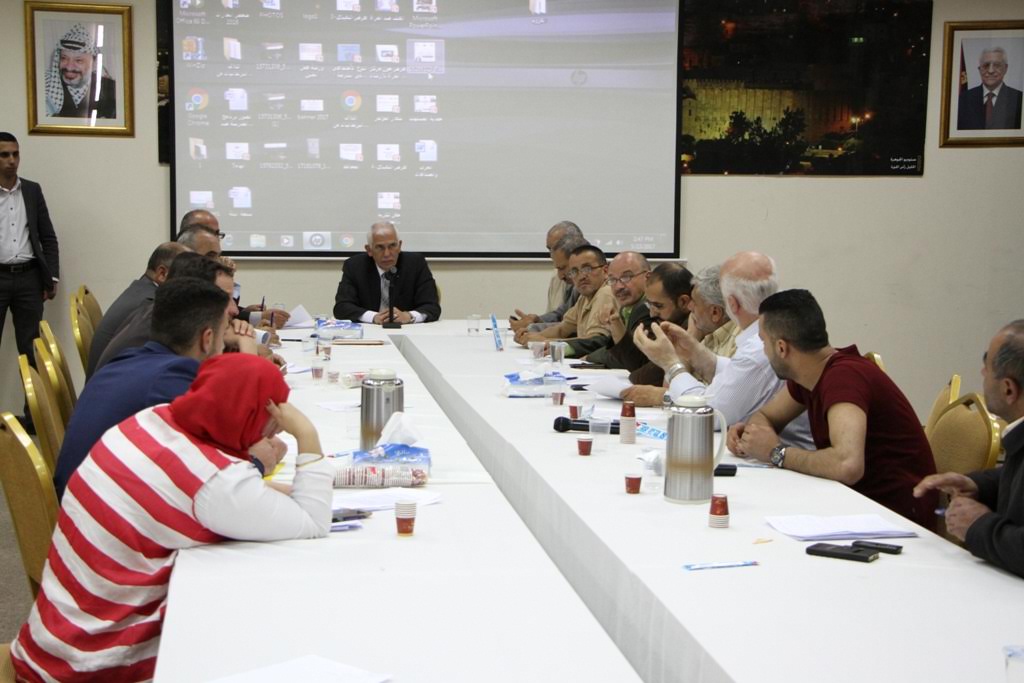 حميد يترأس الاجتماع التنفيذي لمحافظة الخليل