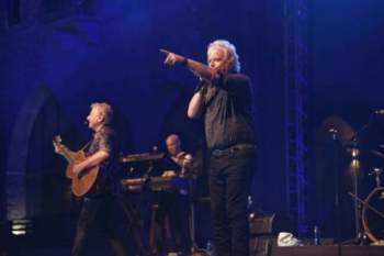 Air Supply في مهرجانات البترون الدولية..حب وحنين وذكريات لا تنسى