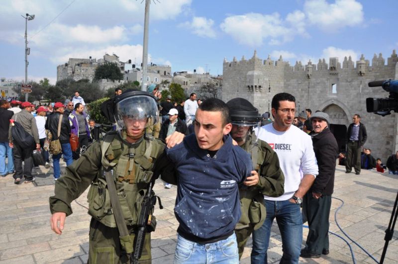 الاحتلال يعتقل 19 مواطنا في القدس